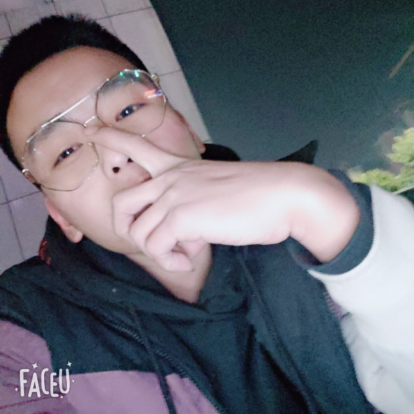 李爱人的照片