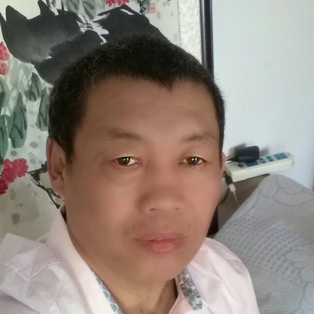 哑铃贤惠的照片