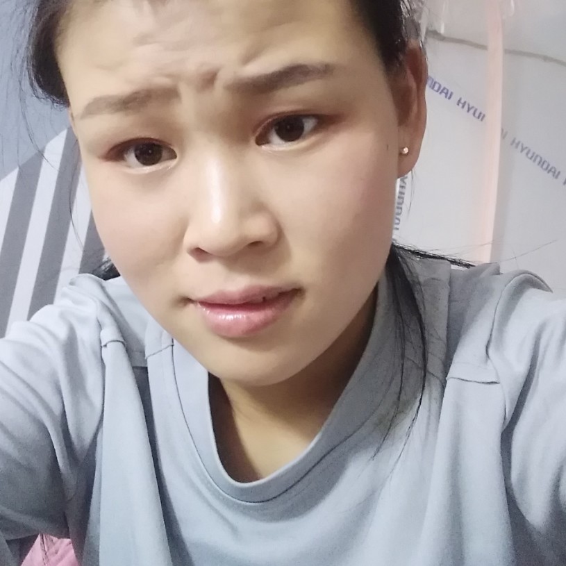 暴力的女人。的照片