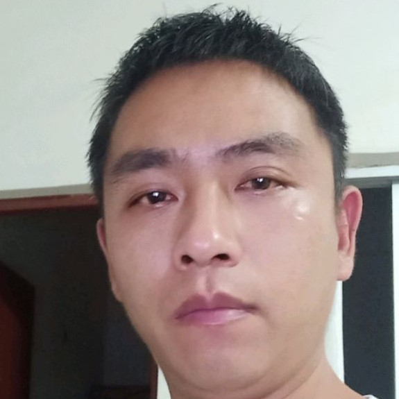 疯狂还初雨的照片