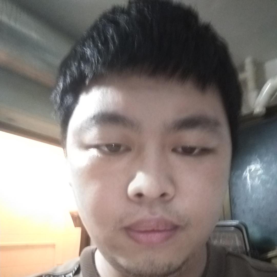 怡然回眸笑靥的照片
