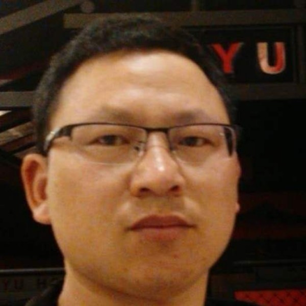 口红蹁跹活泼的照片