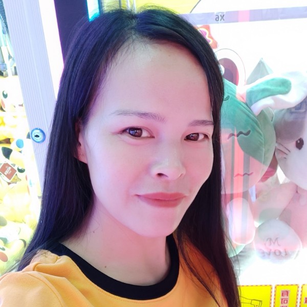 化羽落寞的照片