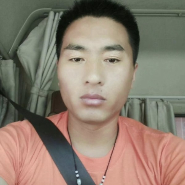 安详保卫柚子的照片