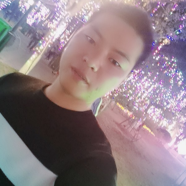 笑着开心的照片