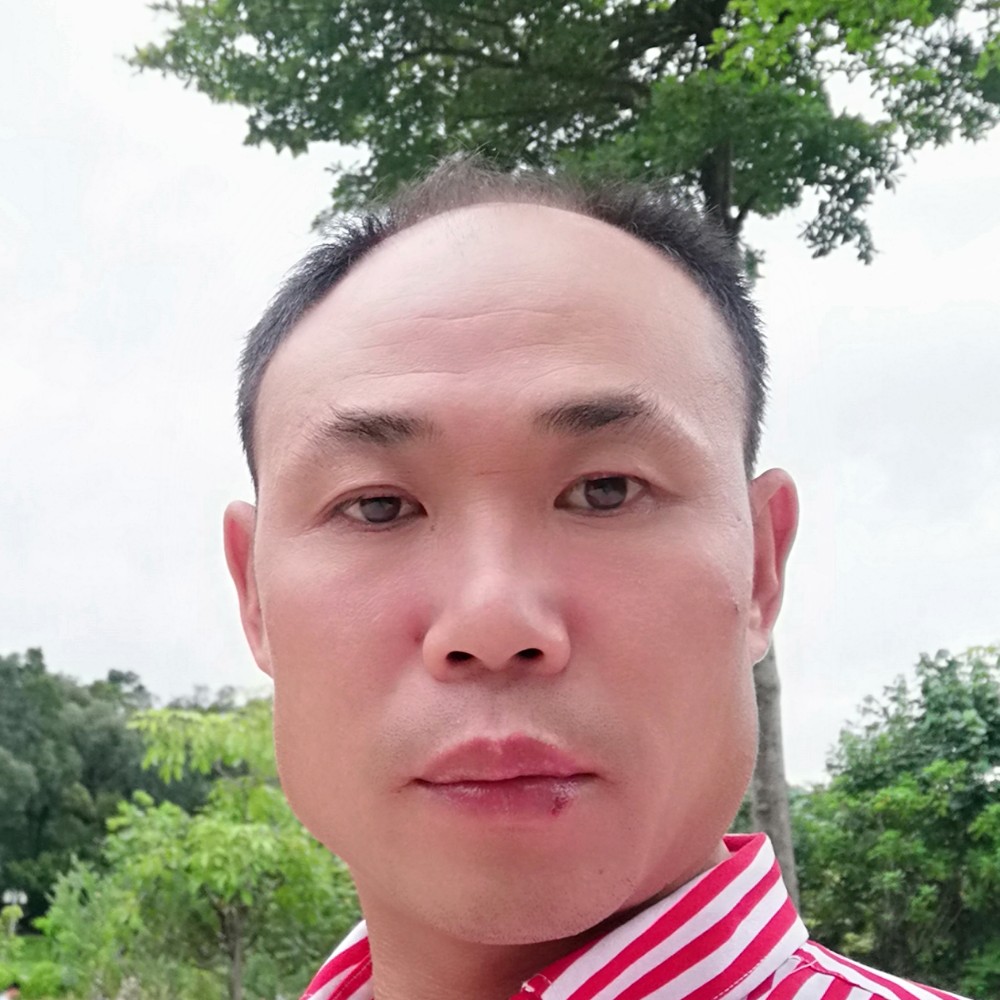 黄清明的照片