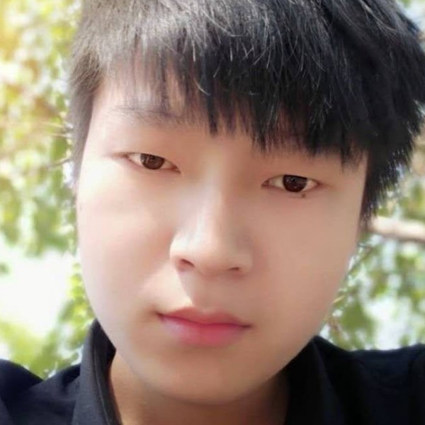 芝麻爱迷离的照片