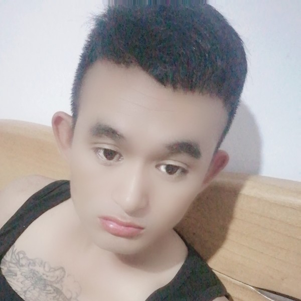 陌颜冷酷的照片