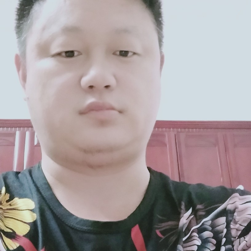 新的李金龙的照片