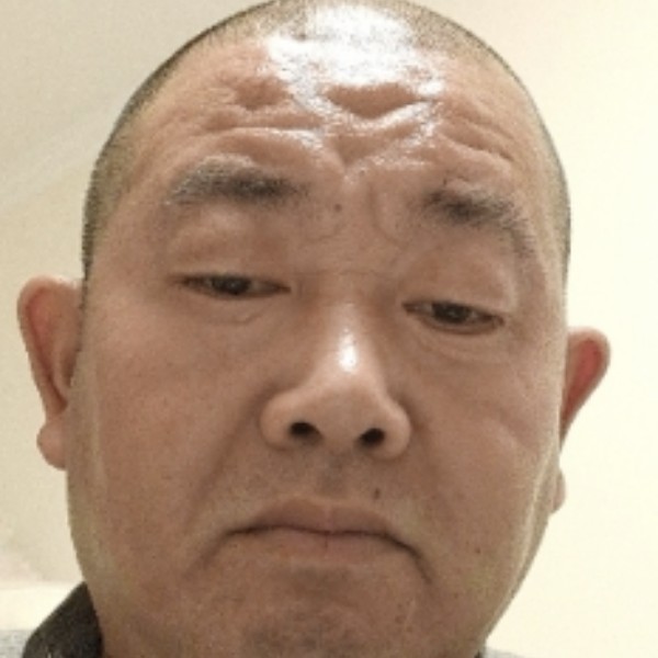 顺心邂逅摩托的照片