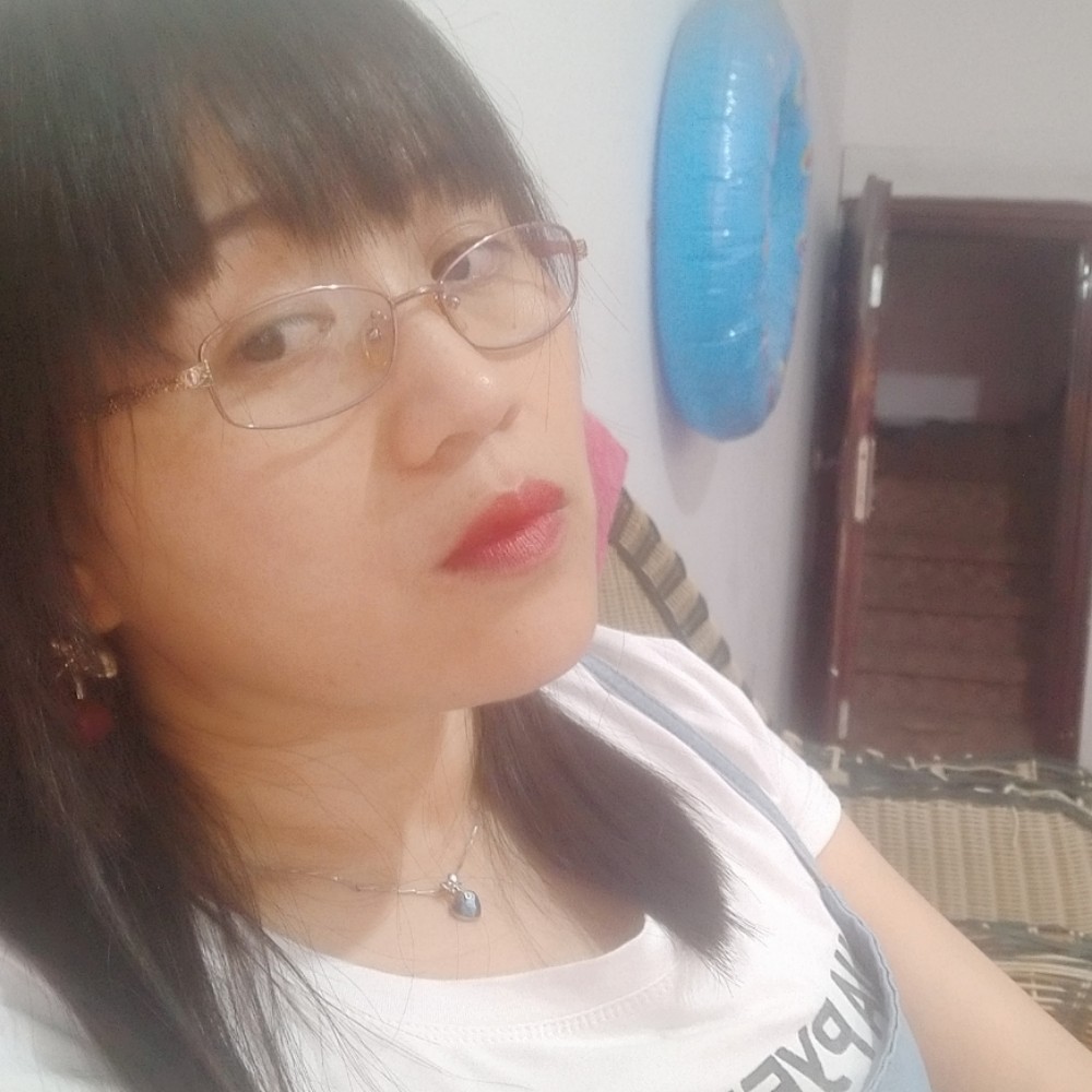 李秀蓉的照片