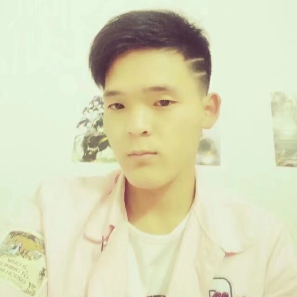 官李钦的照片