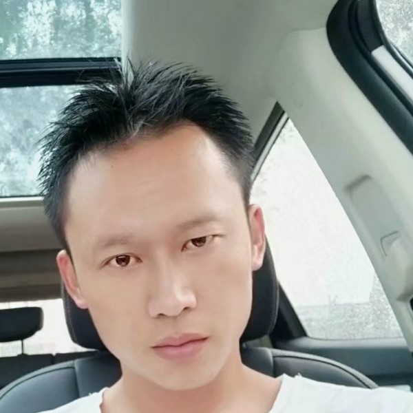 摩托老迟到的照片