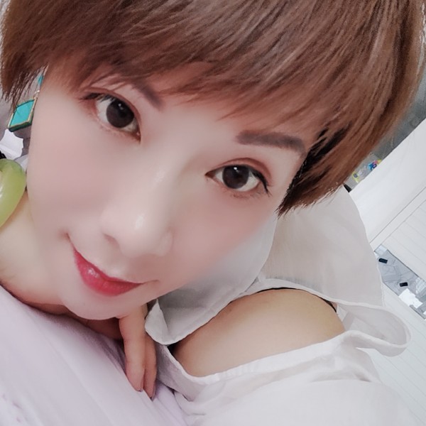 开放保卫高跟鞋的照片