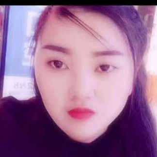 丁早爱的照片