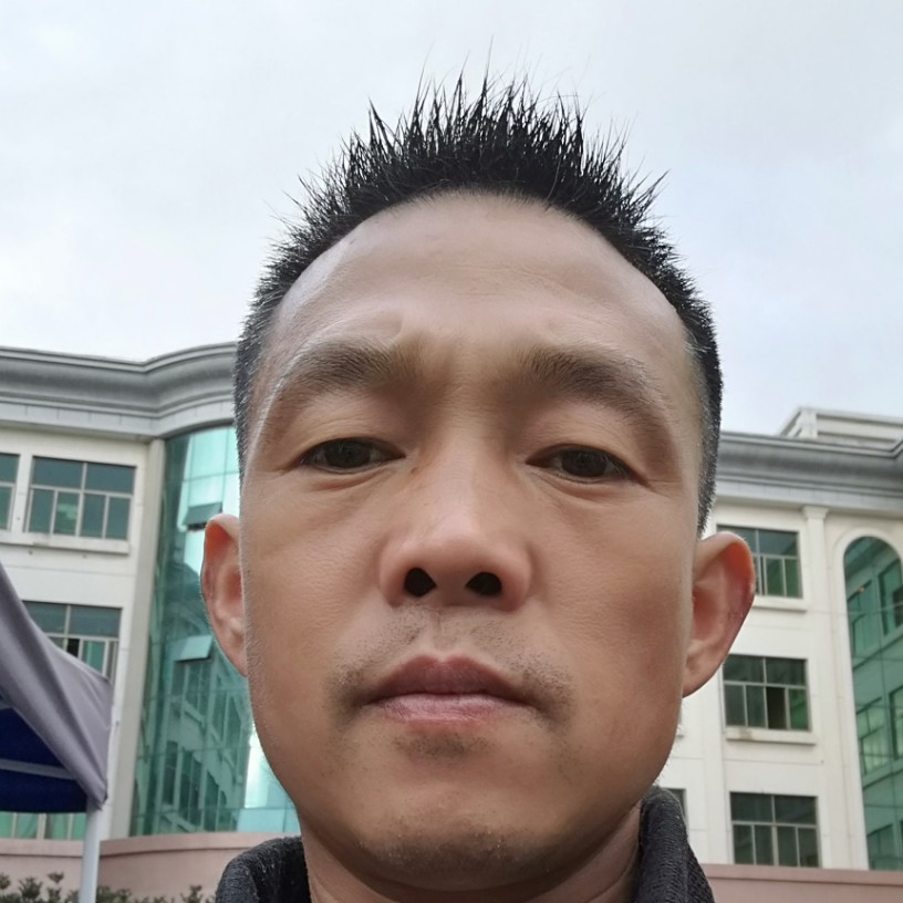 忠诚吉祥的照片