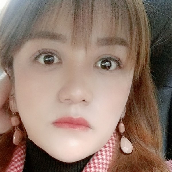 侯妹妹的照片