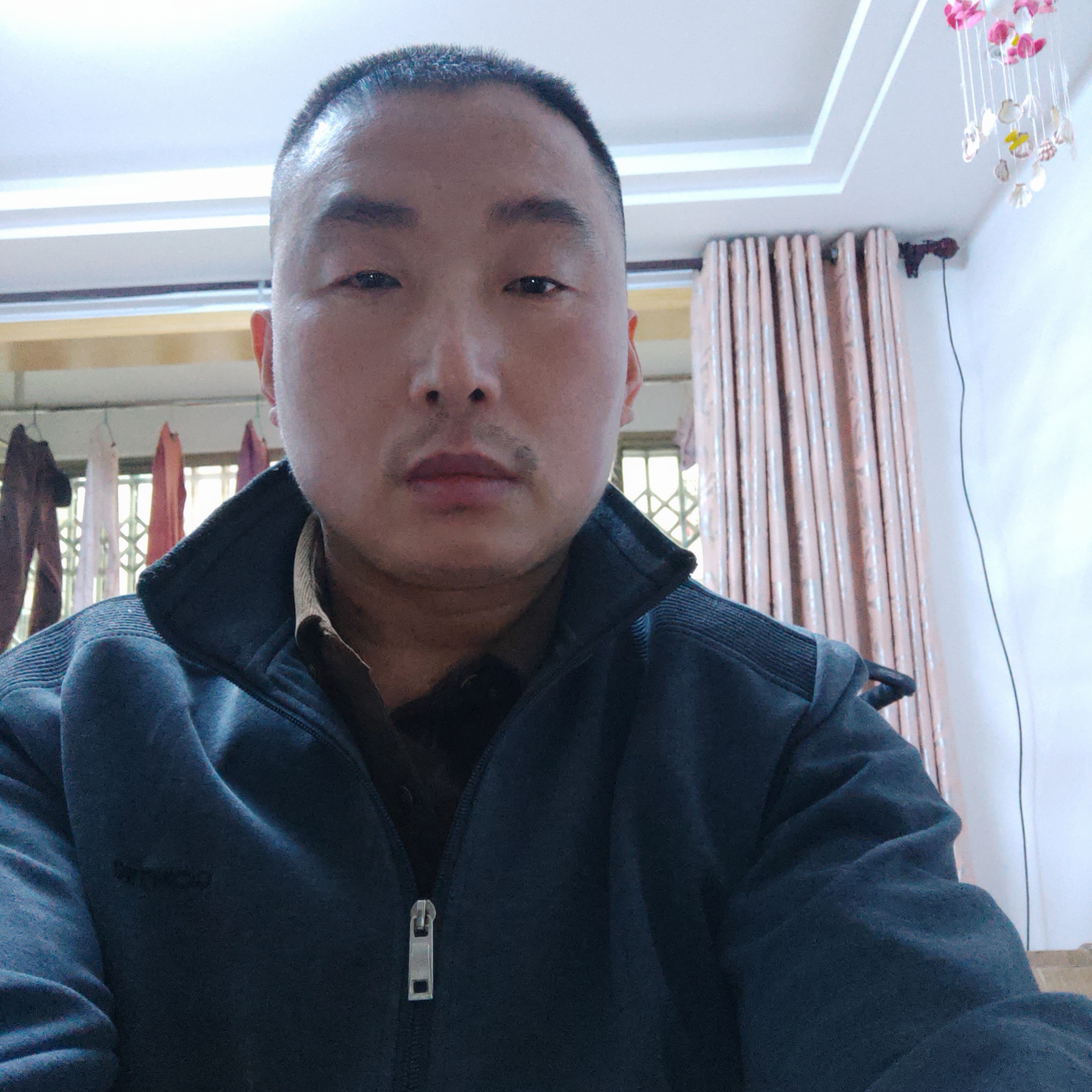 柜子认的照片