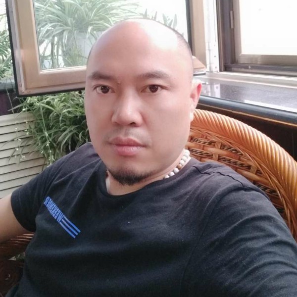 塘狼的照片