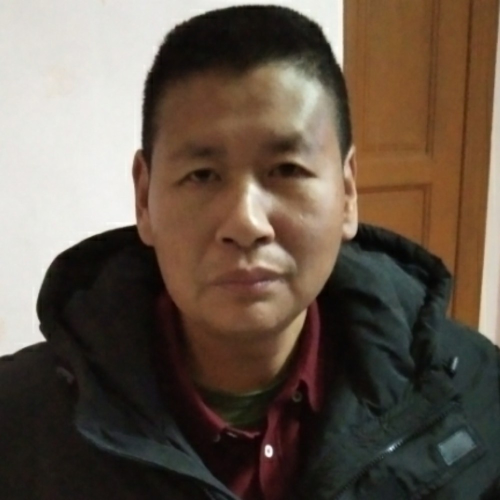 怕孤单浅吻心情的照片