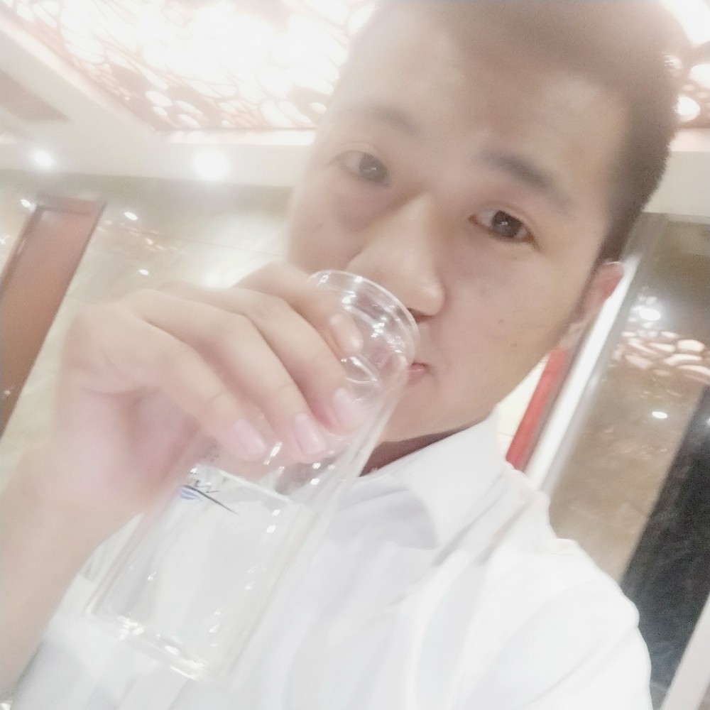 辛勤夕阳的照片