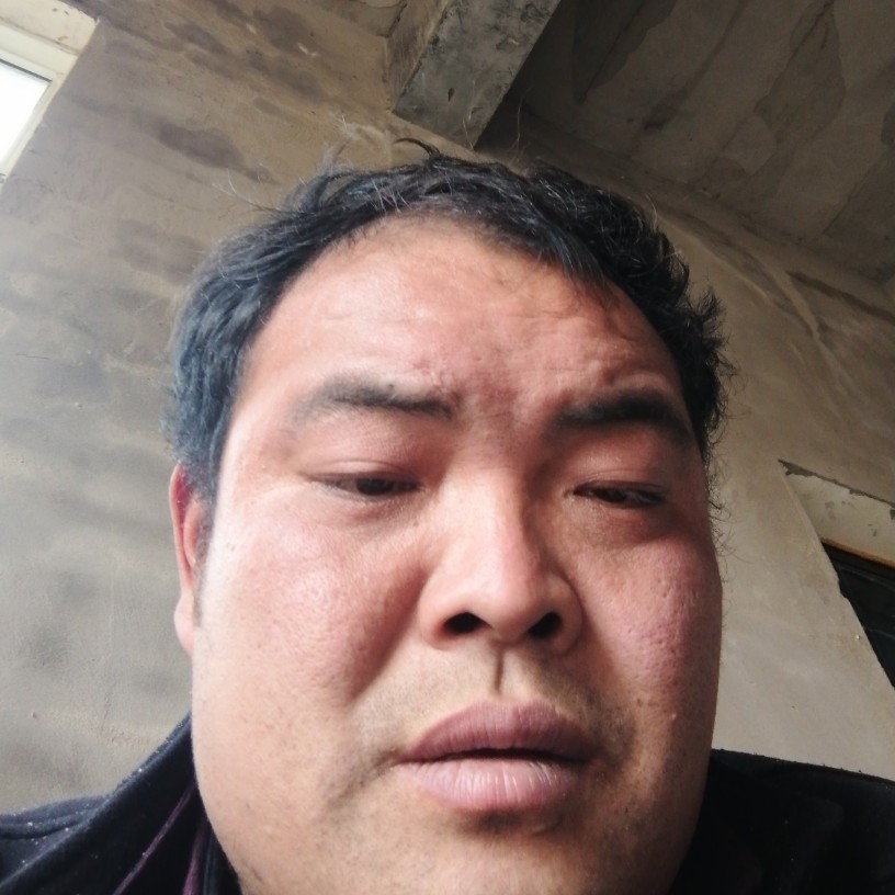 鲁广建的照片