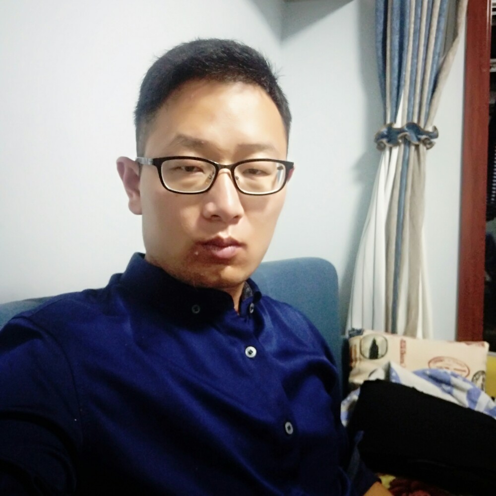 公子浮的照片