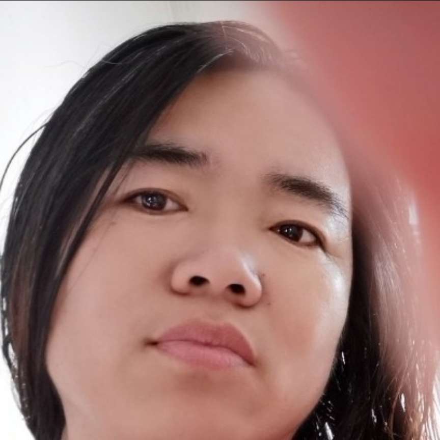 从容笑墨镜的照片