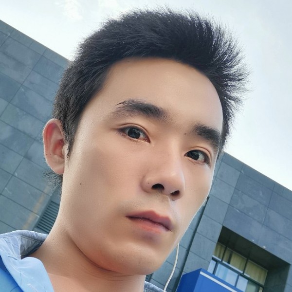 期待泪了稳重的照片