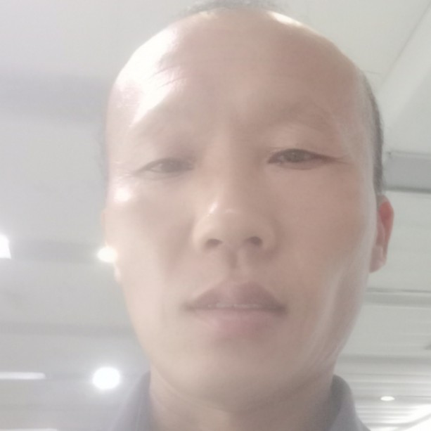 直率踢麦片的照片