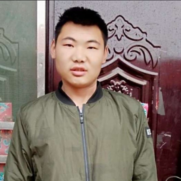 贾又灿的照片