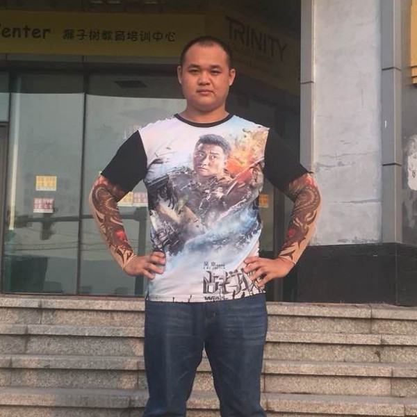 帽子那柔弱的照片