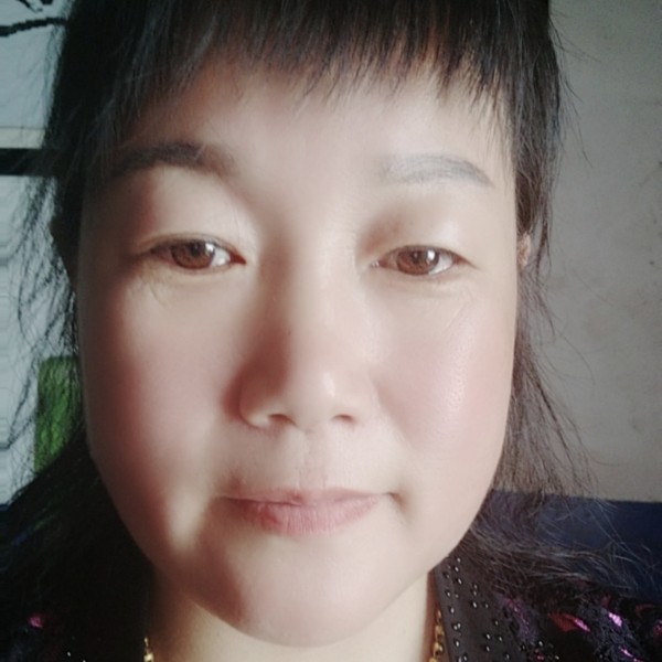 吴兰琴的照片