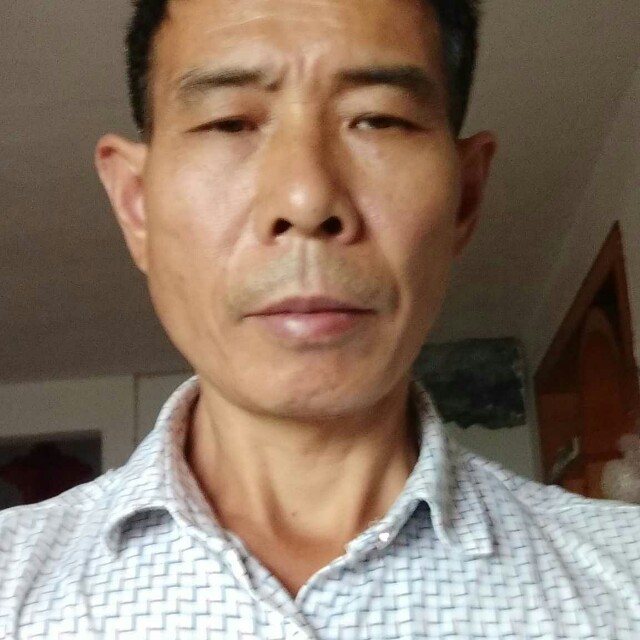 激动爱便当的照片