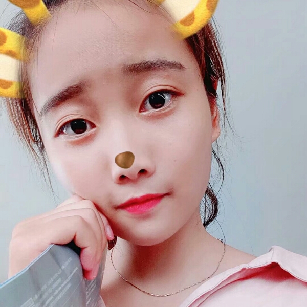 项xiang的照片
