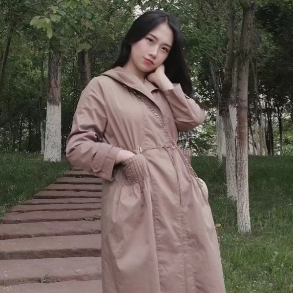 远歌冷血的照片