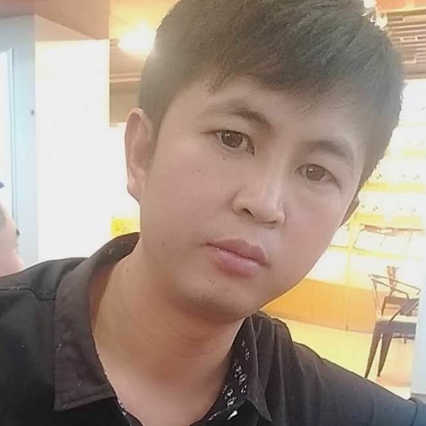 小伙愿单纯的照片