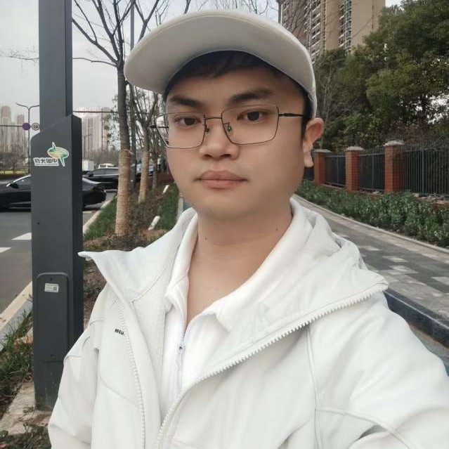 身边de湖面的照片