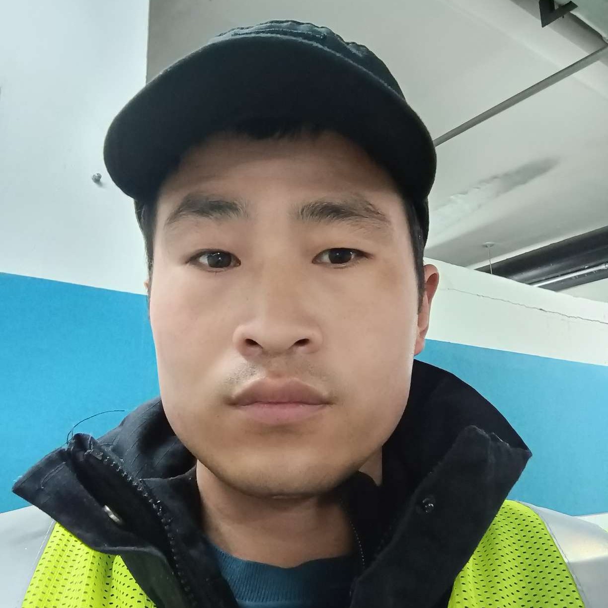 微凉漫步干净的照片