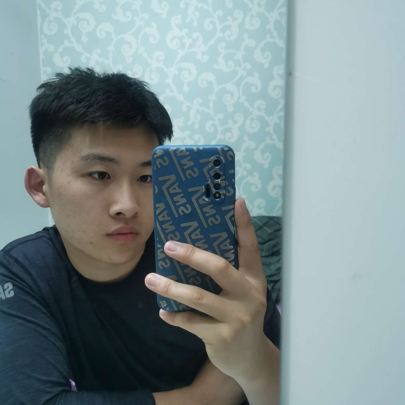 魔镜相许亲爱的的照片