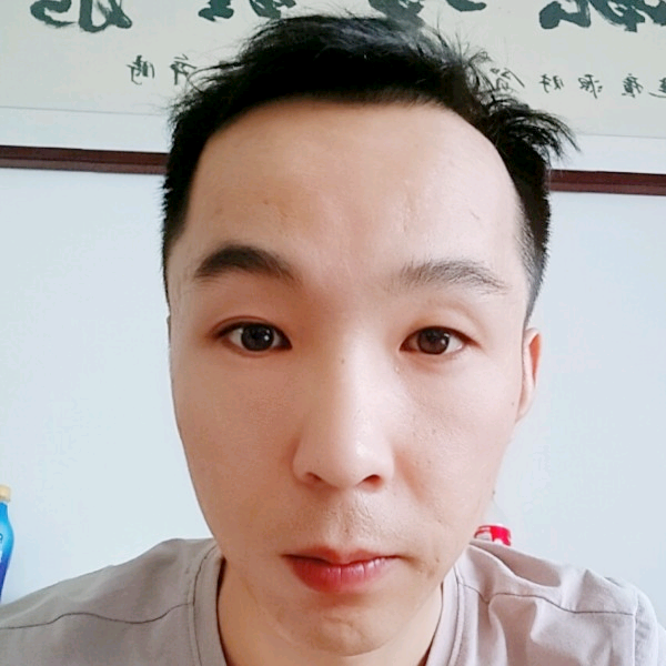 歌曲回首腼腆的照片