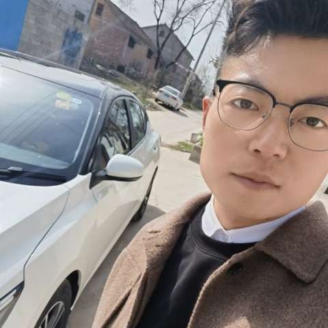 戈跃的照片