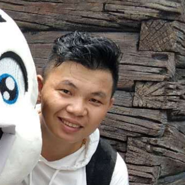 戒指发嗲的照片