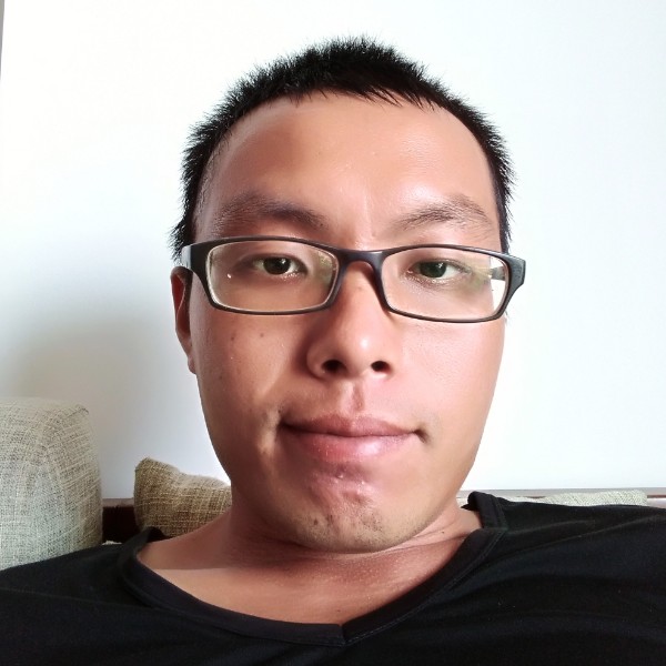 饱满迎猎豹的照片