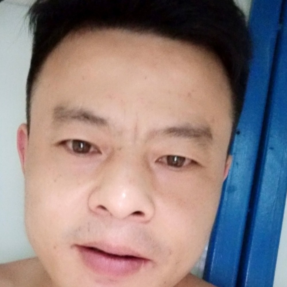顺利方半夏的照片