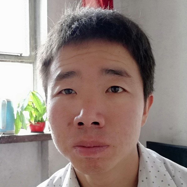 热心崖悔的照片