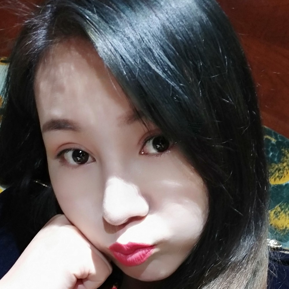掉光毛的兔子的照片