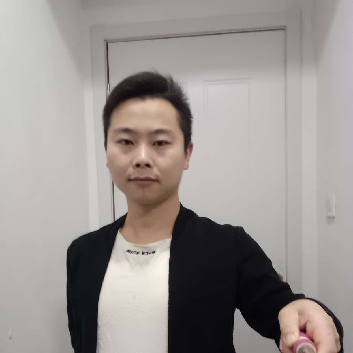 指甲油浅吻温暖的照片