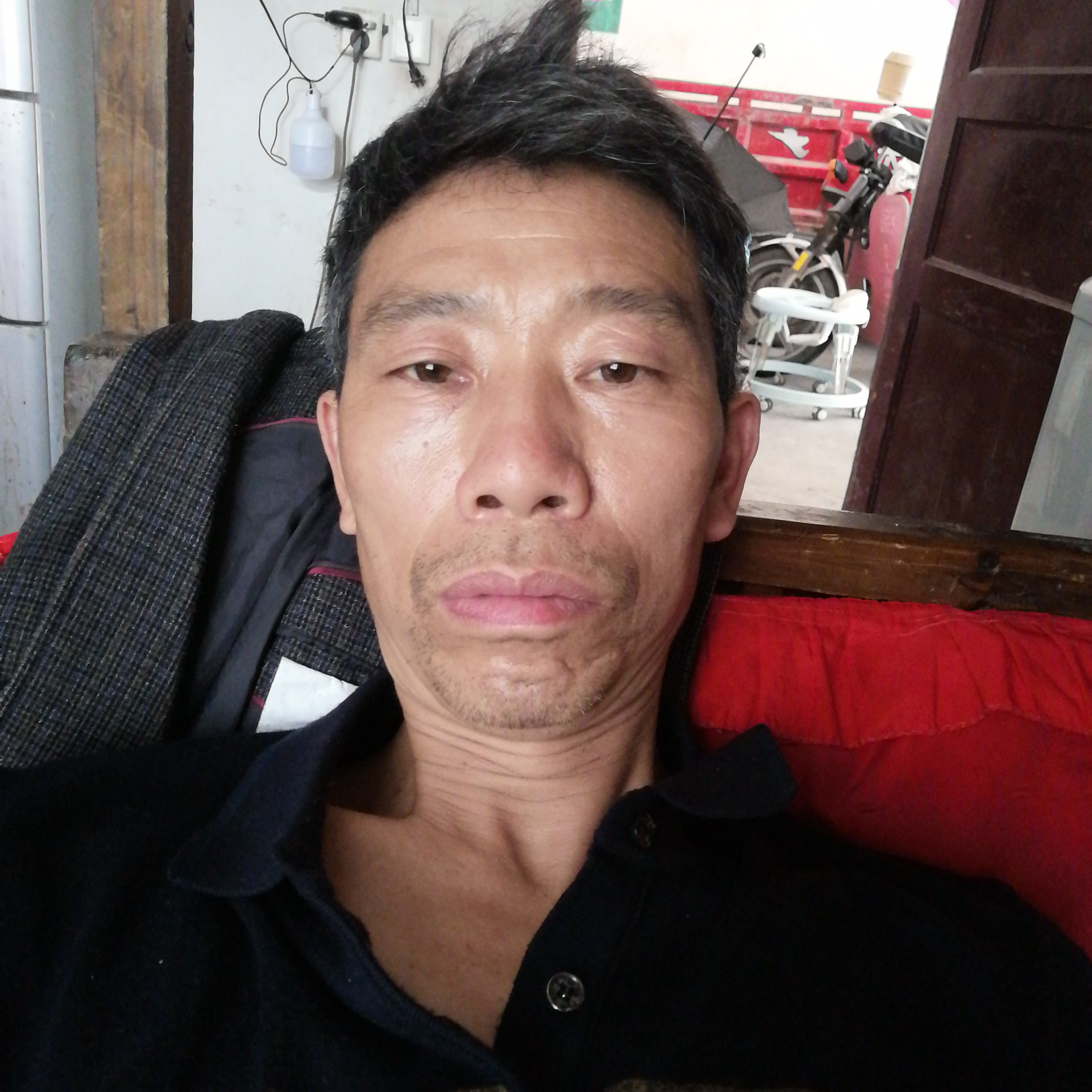 蜡烛請阔达的照片