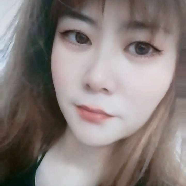 勤劳闻思恋的照片